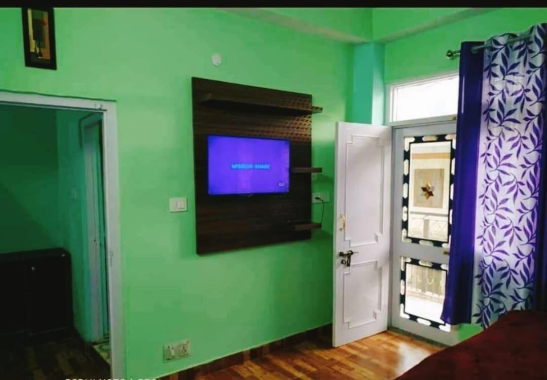 Homestay Shree *